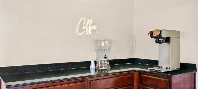 美洲最佳价值酒店马丁斯堡(Americas Best Value Inn Martinsburg)图片