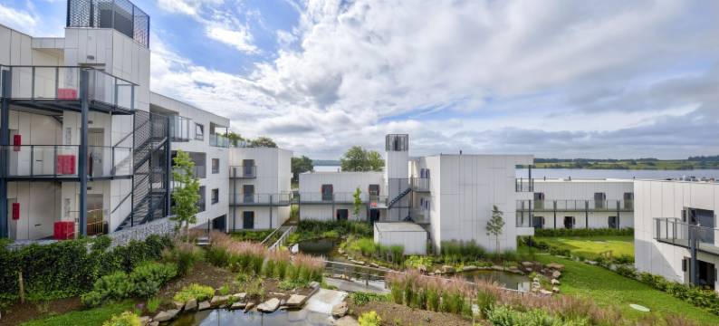 金湖酒店(Golden Lakes Hotel)图片