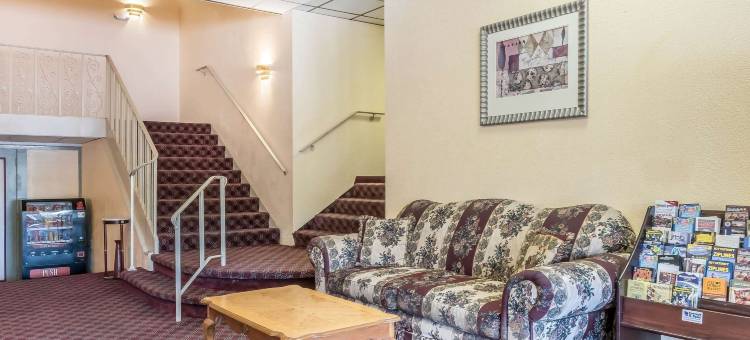 机场伊克诺旅馆(Econo Lodge Airport)图片