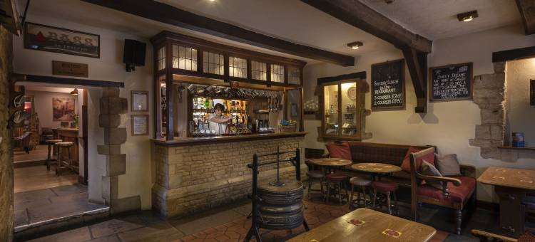 钟楼酒店，斯蒂尔顿，剑桥郡(The Bell Inn, Stilton, Cambridgeshire)图片