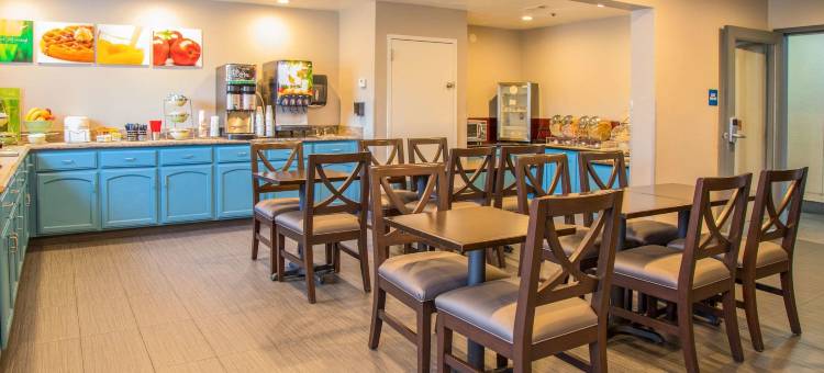 梅赛德盖特威至优胜美地凯艺酒店(Quality Inn Merced Gateway to Yosemite)图片