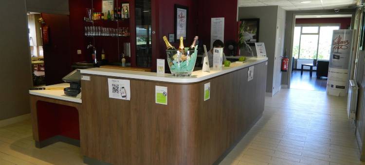 埃佩尔奈迪济康铂酒店(Campanile Epernay - Dizy)图片