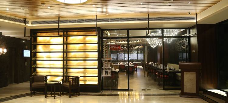 贾朗达尔温德姆华美达安可酒店(Ramada Encore by Wyndham Jalandhar)图片