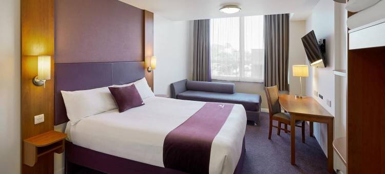 普瑞米尔曼彻斯特机场酒店-Ft(Premier Inn Manchester Airport (M56/J6) Runger Lane North)图片