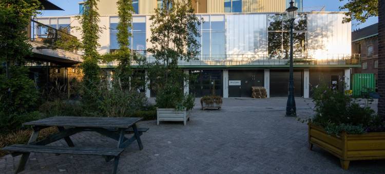 Limehome 爱因霍温煤气罐街(Limehome Eindhoven Gashouder)图片