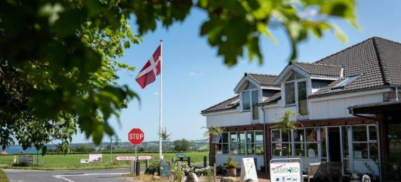 山姆斯特德(Samsted)图片