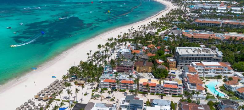 Punta Cana Beachfront with BBQ & Private Terrace图片