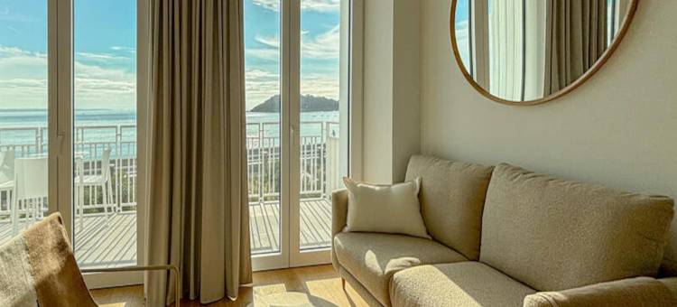 勒卡斯特尔 T2 A· T2 海景豪华公寓 a(Le castel T2 Â· T2 Luxury Apartment with Sea View a)图片