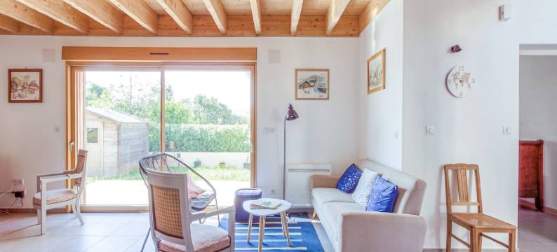 Pleasant Cottage in Challerange图片