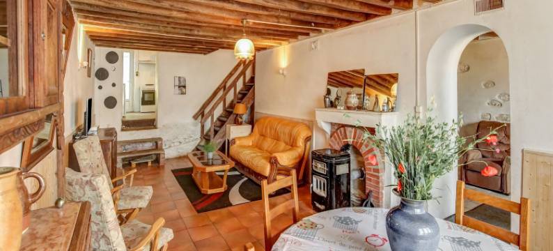 Traditional Holiday Home in Brinon sur Beuvron图片