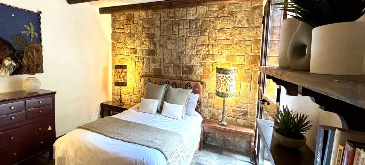 Villa in Cefalù with Pool and Forest Retreat图片