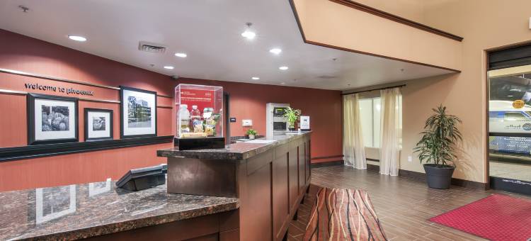 凤凰城北机场欢朋酒店(Hampton Inn Phoenix-Airport North)图片