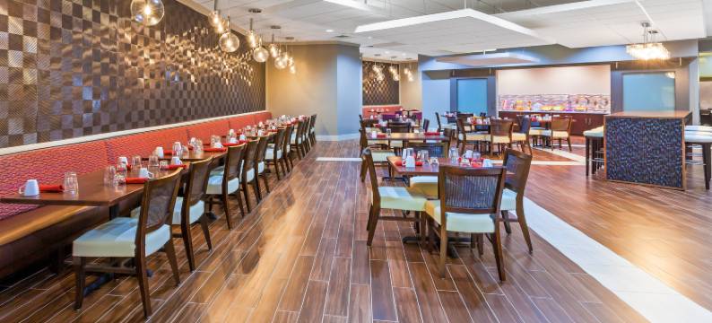 Holiday Inn 泰勒 - 南百老汇(Holiday Inn TYLER - CONFERENCE CENTER by IHG)图片