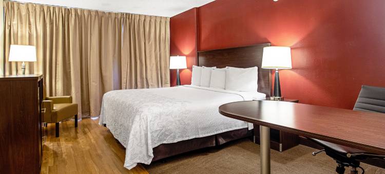 东威奇托红屋顶普拉斯酒店(Red Roof Plus+ Wichita East)图片