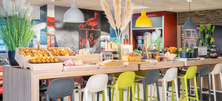 宜必思里昂维尔河畔索恩酒店(Ibis Lyon Villefranche-Sur-Saône)图片