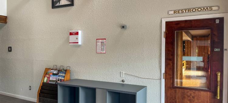 6号汽车旅馆 - 梅里特，不列颠哥伦比亚省(Motel 6 Merritt BC)图片