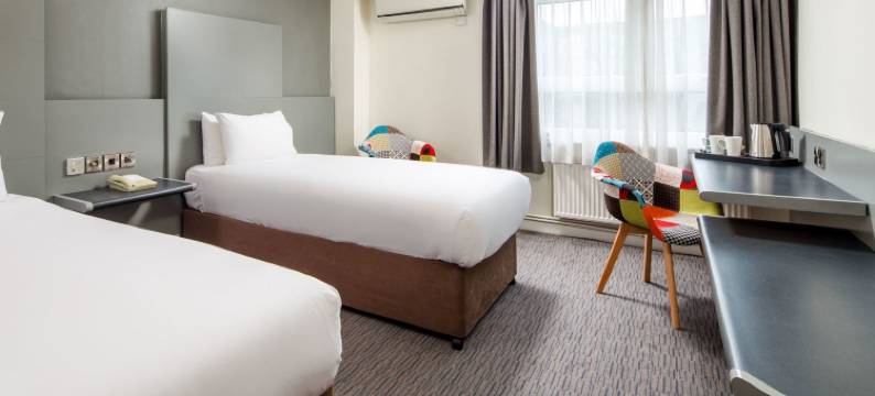 切斯特阿伯茨韦尔美居酒店(Mercure Chester Abbots Well Hotel)图片