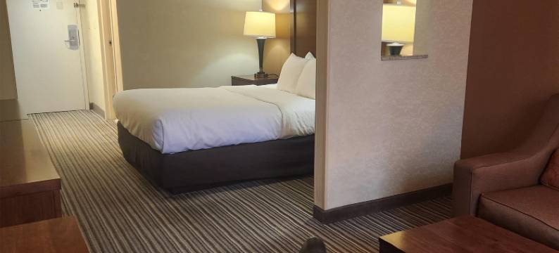 公园贝斯特韦斯特巧克力酒店(Best Western Chocolate Inn at the Park)图片