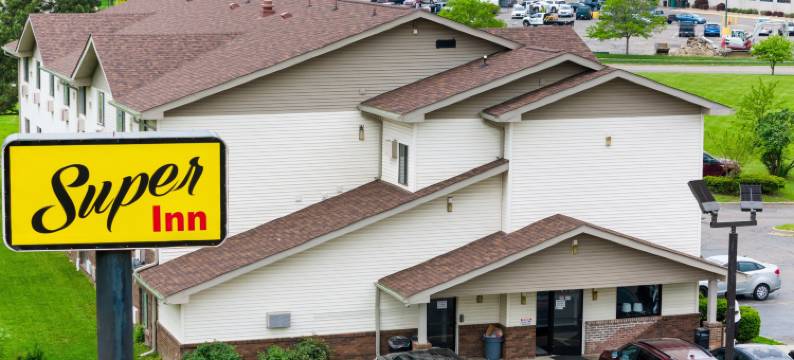 密歇根兰辛OYO超级旅馆(Super Inn by OYO Lansing MI)图片