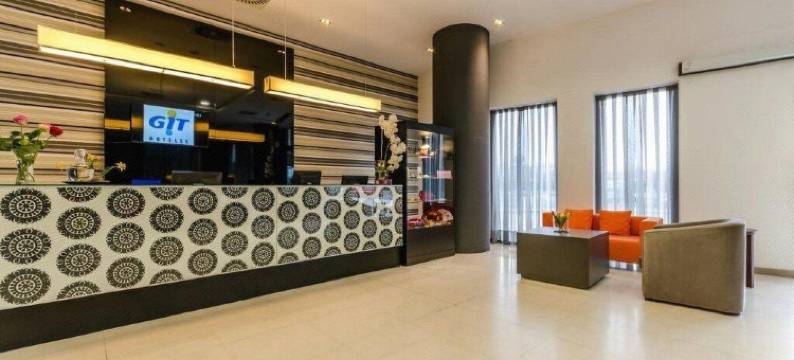 YIT塞维利亚迈雷纳大街酒店(Yit Vía Sevilla Mairena)图片