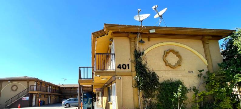 特拉维尔旅馆(Travel Inn Downtown La)图片