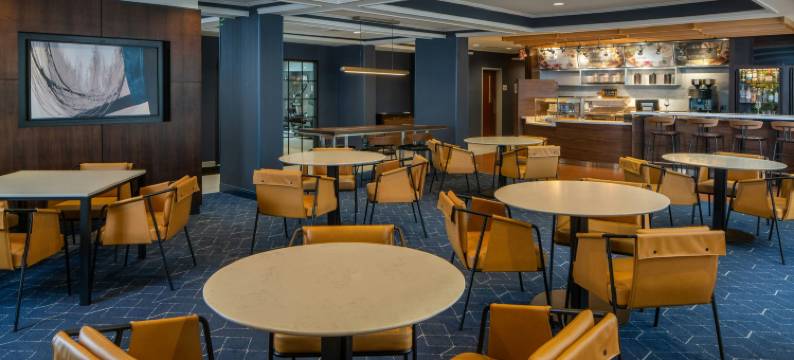 新奥尔良科文顿/曼德维尔万怡酒店(Courtyard New Orleans Covington/Mandeville)图片