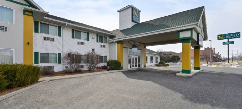 斯托顿凯艺套房酒店-麦迪逊南(Quality Inn & Suites Stoughton - Madison South)图片