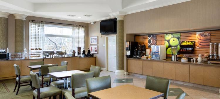 格林维尔海伍德拉昆塔温德姆套房酒店(La Quinta Inn & Suites by Wyndham Greenville Haywood)图片