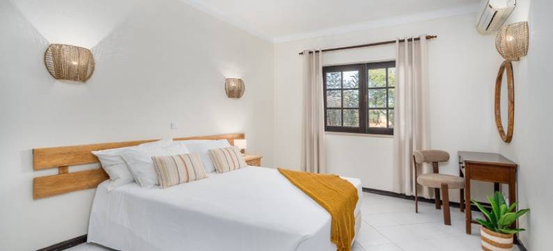 科利纳乡村酒店(Colina Village)图片