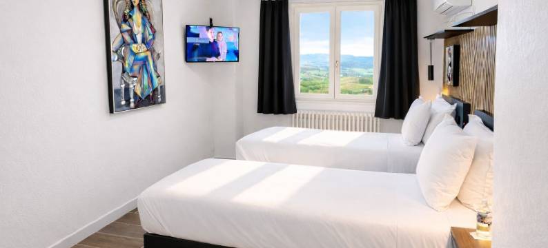 古老玛翁之家酒店(Logis Hôtel-Restaurant Au Vieux Morvan, au cœur de la Bourgogne, Piscine & Spa, Hôtel Climatisé)图片