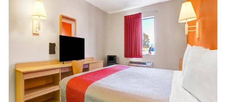 新墨西哥艾斯帕诺拉 6 号汽车旅馆(Motel 6 Espanola, NM)图片