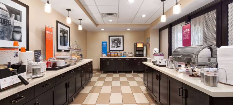 希尔顿欢朋套房酒店-圣贝纳迪诺(Hampton Inn & Suites San Bernardino)图片