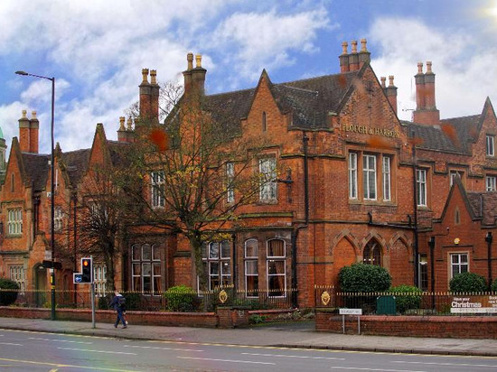 贝斯特韦斯特优质大学酒店