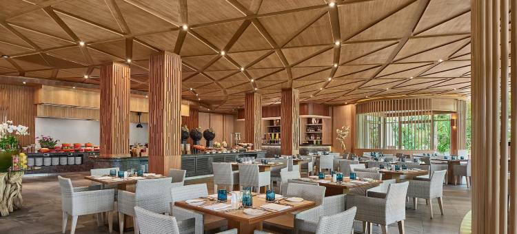 普吉岛迈考海滩跃浪渡假村(Splash Beach Resort Maikhao Phuket)图片