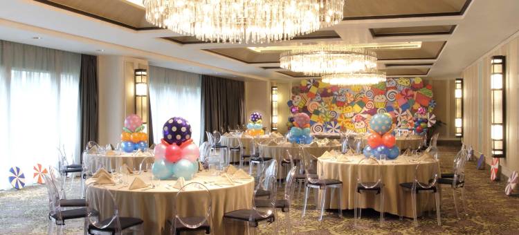 马卡蒂钻石公寓式酒店(Makati Diamond Residences)图片