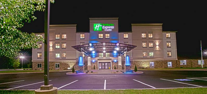 北埃文斯维尔智选假日套房酒店(Holiday Inn Express & Suites EVANSVILLE NORTH by IHG)图片