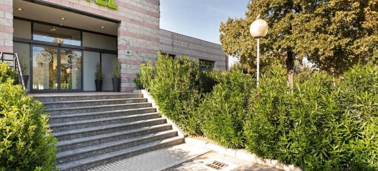 法恩扎B&B民宿(B&B Hotel Faenza)图片