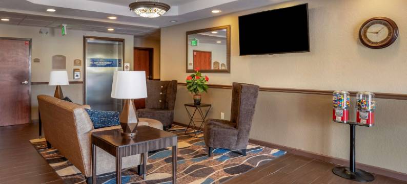 特洛伊贝斯特韦斯特酒店(Best Western Troy Inn)图片