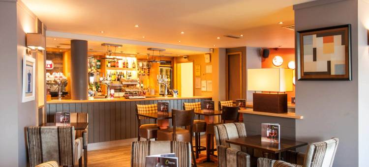 东米德兰机场高级旅社(Premier Inn East Midlands Airport)图片
