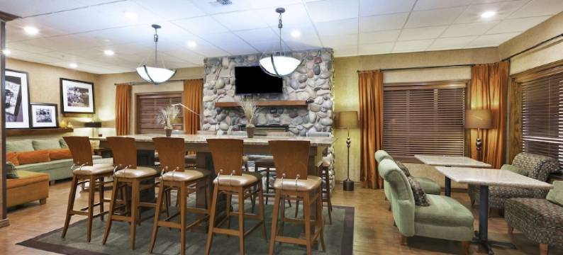 乡村旅馆及套房, 爱达荷福尔斯购物中心酒店by Radisson(Country Inn & Suites by Radisson, Idaho Falls at the Mall)图片