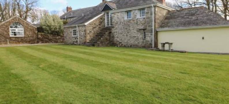 特雷维宁谷仓酒店(Trevenning Barn)图片