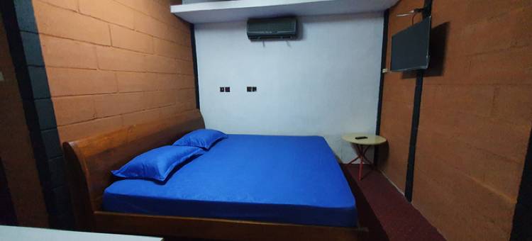 Rocky Guest House Syariah Mitra RedDoorz图片