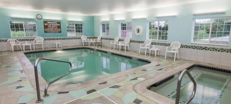 温德姆密歇根市麦客达套房旅馆(Microtel Inn & Suites by Wyndham Michigan City)图片