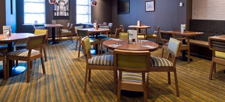 切斯特菲尔德市中心普瑞米尔酒店(Premier Inn Chesterfield Town Centre)图片