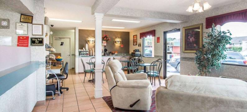 多森伊克诺旅馆(Econo Lodge)图片