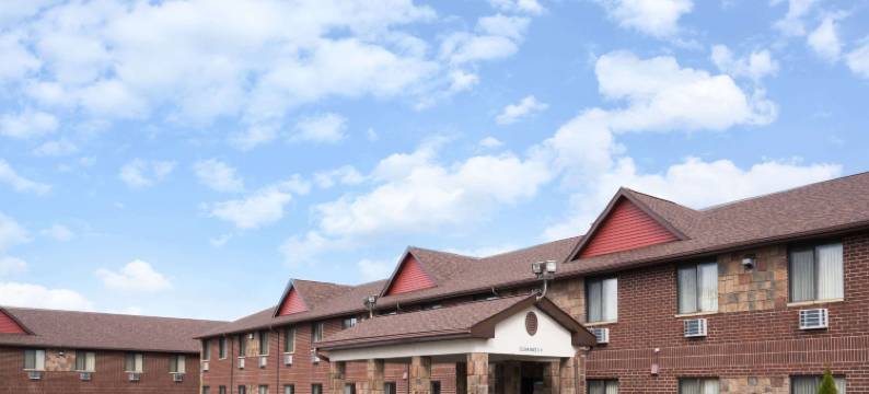 欧克莱尔呗盟套房酒店(Baymont by Wyndham Eau Claire WI)图片