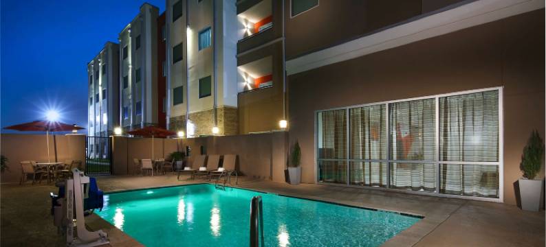 贝敦贝斯特韦斯特Plus行政公寓(Best Western Plus Executive Residency Baytown)图片