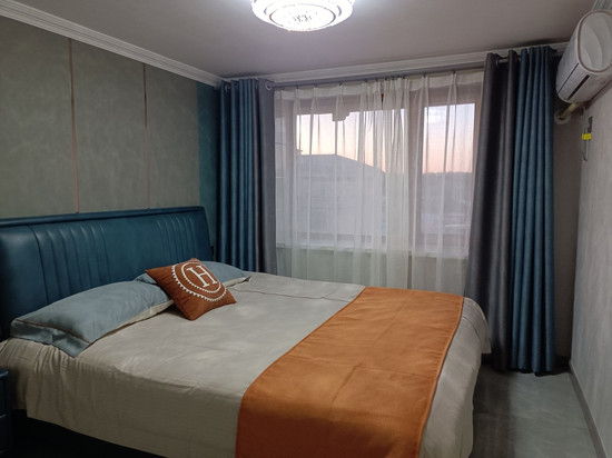 安居租房民宿(新华街分店)