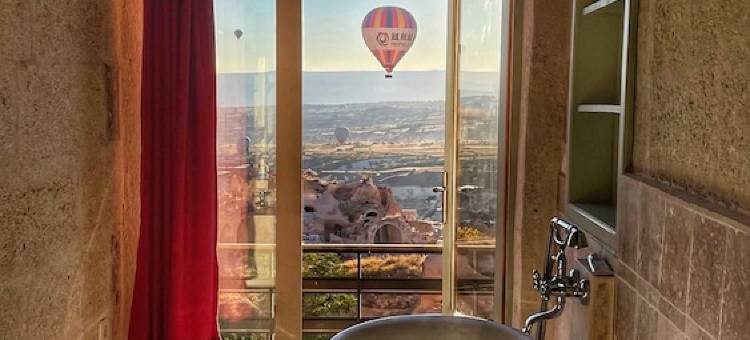 塔克弗洞穴之家(Takaev Cave House)图片