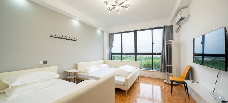 百年孤独千年一叹代运营民宿(川图路分店)图片